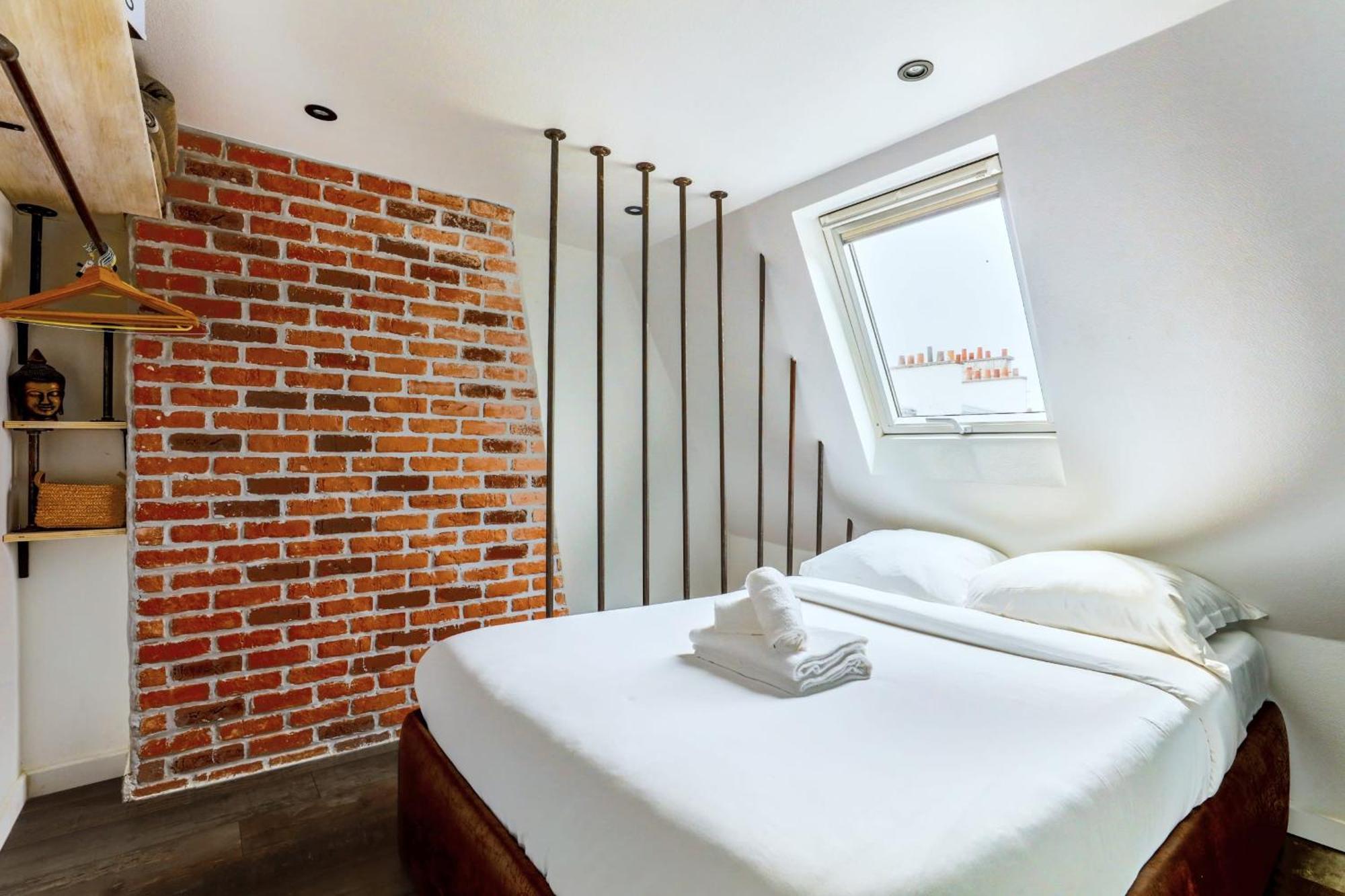 Central 1Br Room Space Париж Экстерьер фото